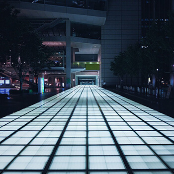 Opinie par młodych: najlepsze doświadczenia z wygodnymi krzesłami na wesele