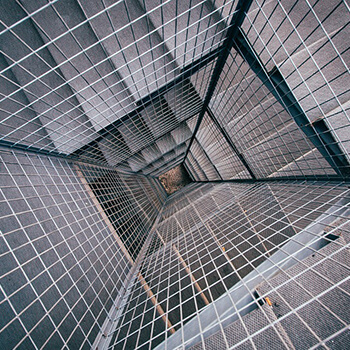 Wygodne krzesła na wesele: Klucz do komfortu naszych gości